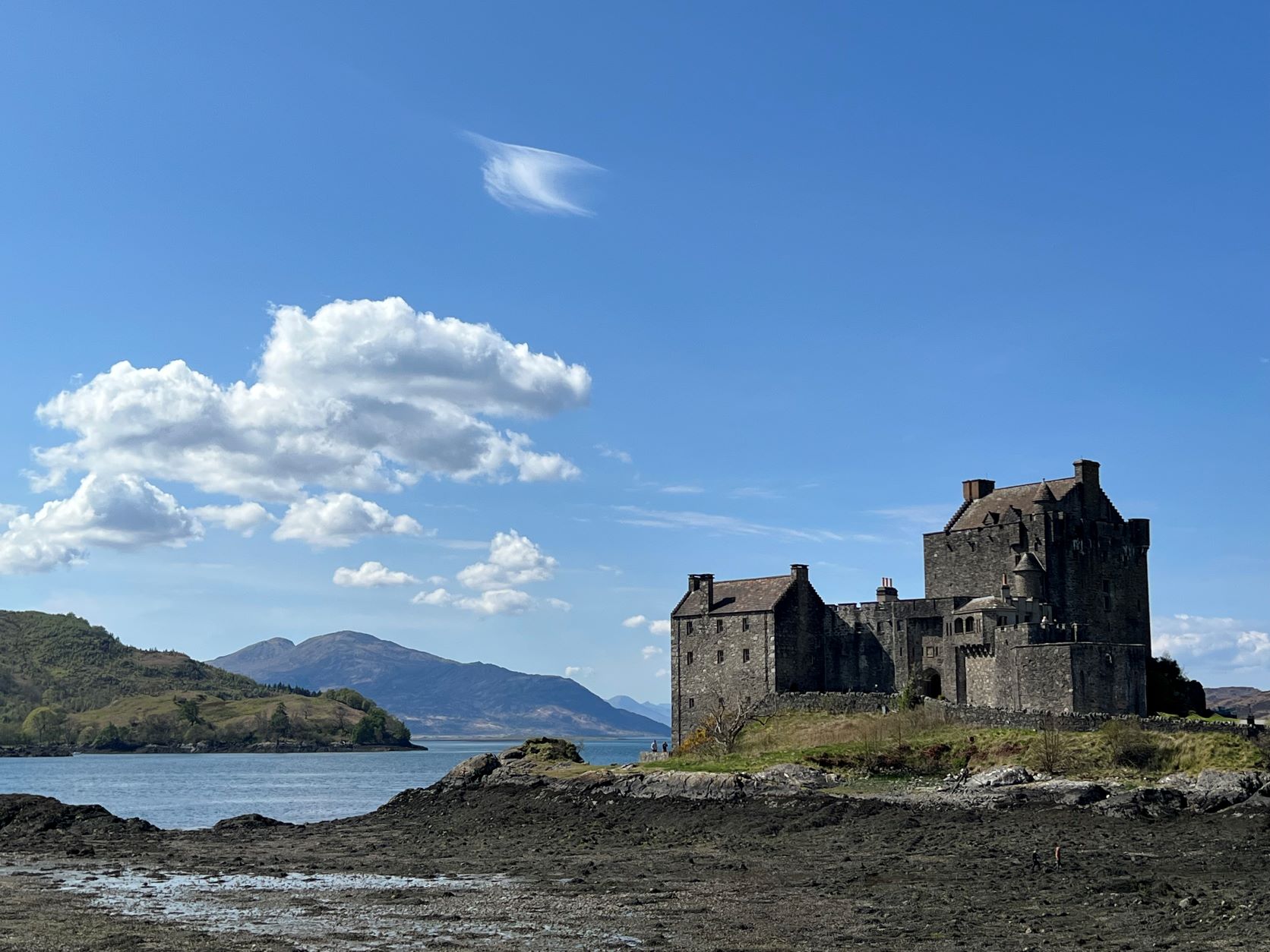 Wonderful Reasons to Visit Scotland - Extravelgance