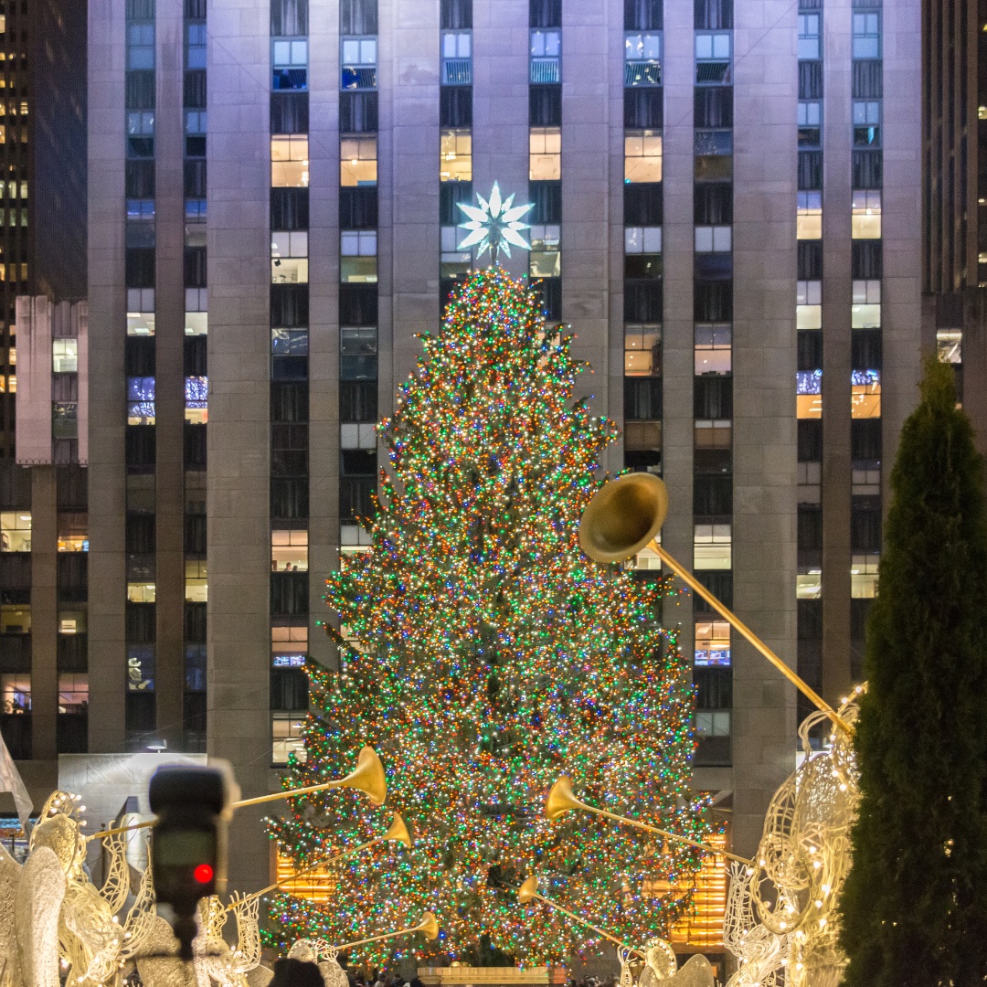 7 Festive Reasons To Visit NYC This Christmas - Extravelgance