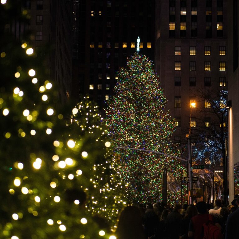 7 Festive Reasons To Visit NYC This Christmas - Extravelgance